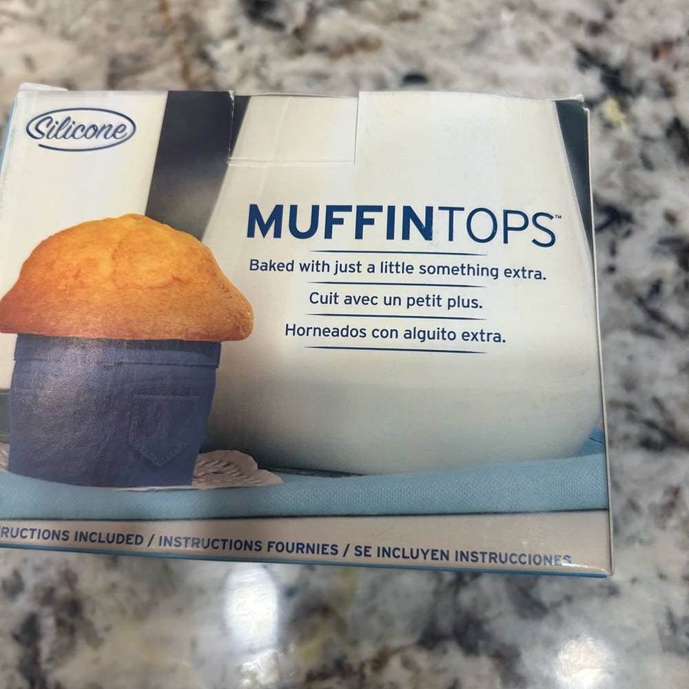 Baking molds - funny - new
